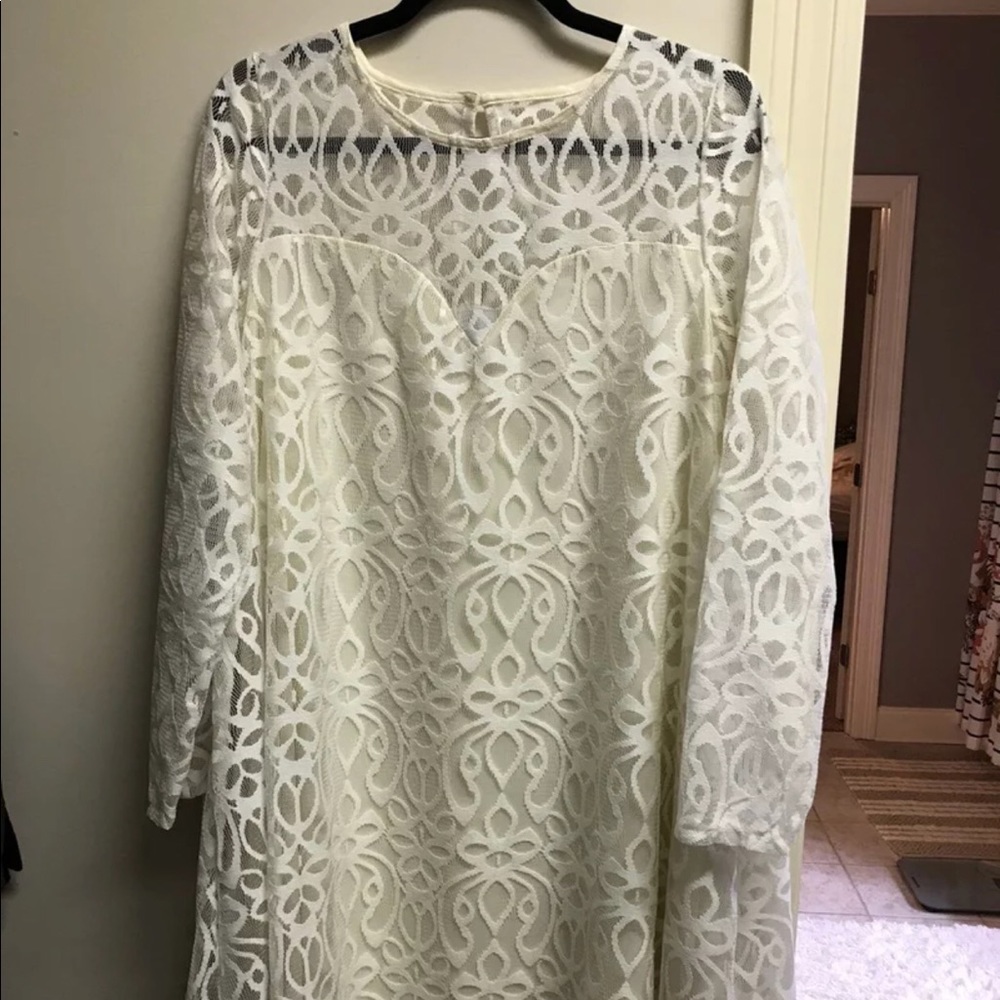 Lace ivory dress